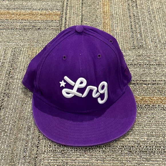 LRG True Heads Purple Fitted Hat - Picture 1 of 3